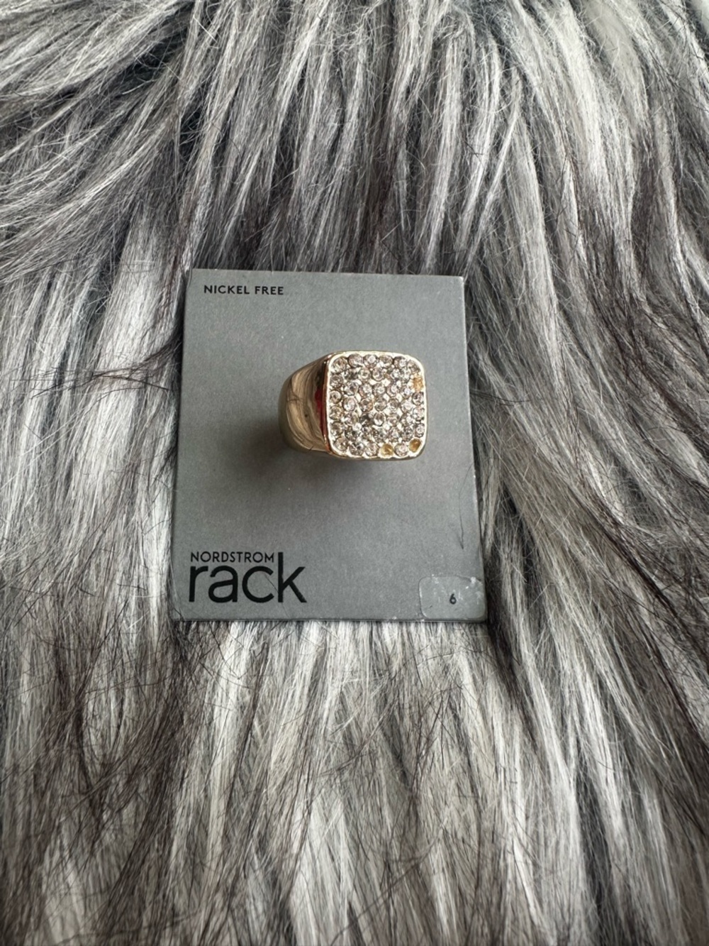 NWT Nordstrom Rack Gold Pave Ring
